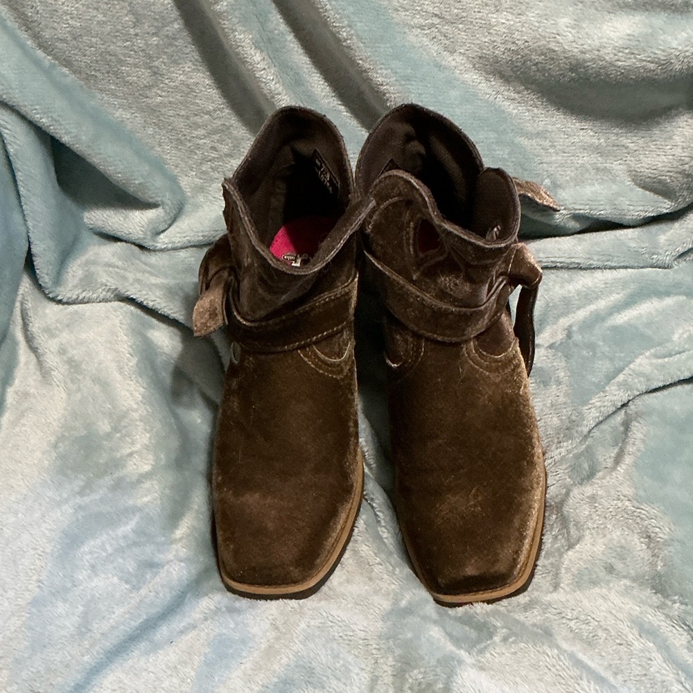 Justin Elena Brown Suede Ankle Boots size 7.5